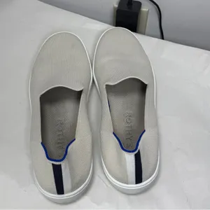 Rothy’s The Original Slip-On Sneaker Off-White/ Light Gray Sz 10 thumbnail 6