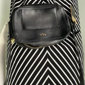 Black Leather Ralph Lauren Crossbody thumbnail 2