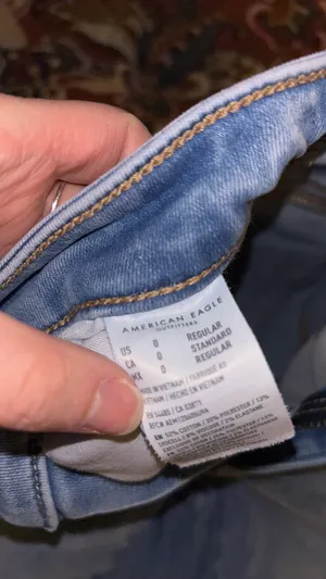 American Eagle Jeans  thumbnail 4