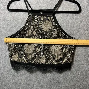 Vintage Y2K Charlotte Russe‎ Black Lace Halter Crop Top Sexy Party Sleeveless thumbnail 2