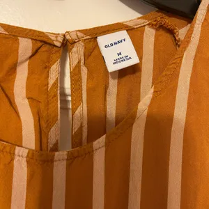Old Navy tank top thumbnail 2