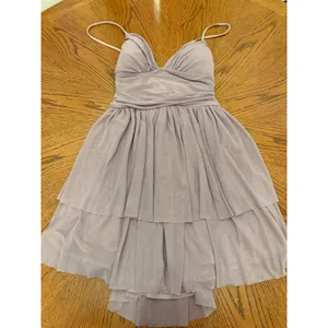 Halara Ruffle Mesh Mini Dress Womens L Lavender Corset Back Tiered V-Neck NWT thumbnail 3