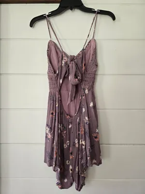 ILLA ILLA Mauve Floral Crochet Bodice Mini Romper Medium thumbnail 2