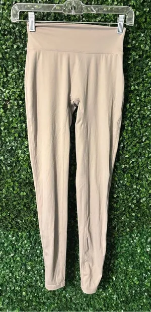 Young LA Gray Women’s Leggings Sz Medium thumbnail 1
