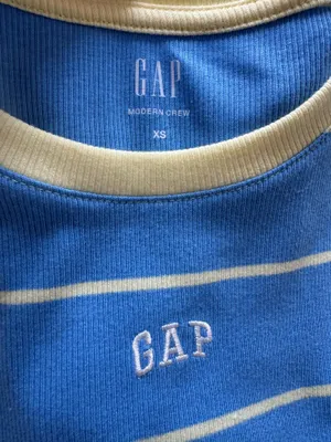 Gap Modern Crew T-Shirt thumbnail 2