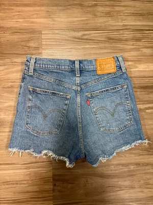 Levi’s Premium Ribcage Shorts Urban Oasis Raw Hem W27 $80 thumbnail 3