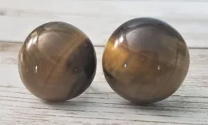 Vintage Screw On Earrings - Brown Possibly Tigers Eye? Domed Circle thumbnail 1