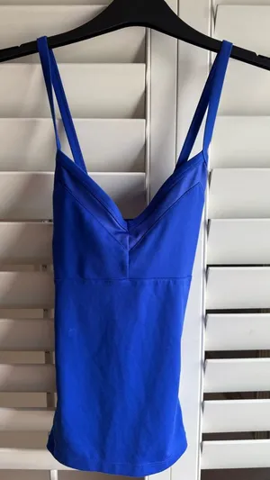 ALO Yoga Vibrant Blue Workout Tank Top sz S thumbnail 1