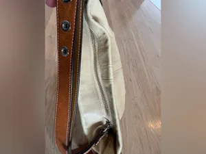 Coach leather shoulder bag cream thumbnail 3