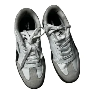 Reebok Women’s Athletic Sporty Athleisure Style Lace Up Sneakers Sz 8 thumbnail 6