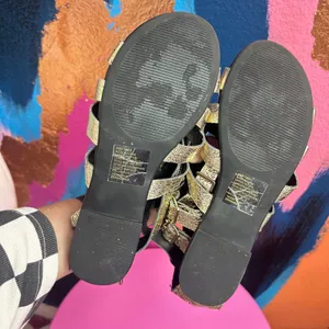Rock & Republic Womens 7 Gladiator Sandals Gold Metallic Strappy Buckle‎ EUC thumbnail 4
