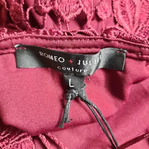 Romeo & Juliet Couture Dress thumbnail 7