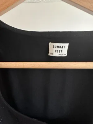 Aritzia Sunday Best Tank Top thumbnail 5