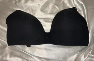 Victoria's Secret Wireless Bra T-Shirt Lightly Lined thumbnail 1