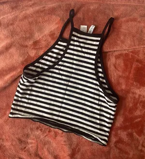 Cropped Tank thumbnail 3