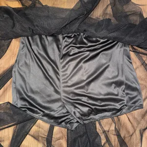 Tiered tulle skort asymmetrical handkerchief hem midi tutu whimsigoth thumbnail 6