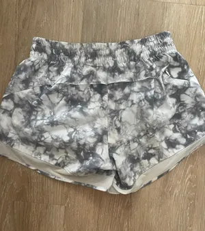 Athleta Gray Tie Dye Shorts thumbnail 2
