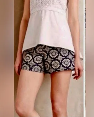Anthropologie Elevenses Blue and cream Floral High Waist Shorts thumbnail 2
