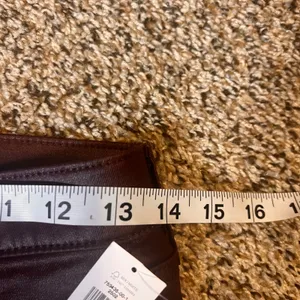 GAP Vintage Slim Mid Rise Coated Jeans Burgundy Red Size 25‎ thumbnail 4