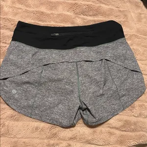Lululemon Black & Gray Speed Up Shorts thumbnail 3