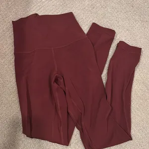Lululemon Women's Burgundy Leggings thumbnail 2