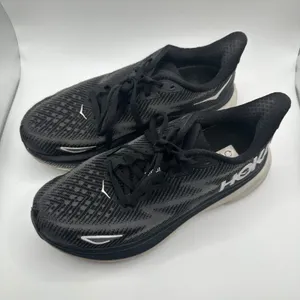 Hoka One One Clifton 9 Women's Running Shoes Black White Size 6.5B thumbnail 2