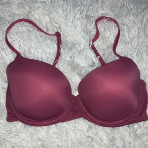 Victoria's Secret PINK Bra thumbnail 2