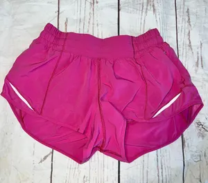 Lululemon Hotty Hot Short 2.5” thumbnail 1