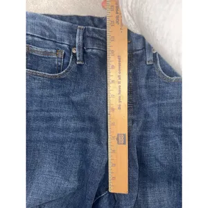 Good American Good Classic Jeans in Indigo207 12/31 thumbnail 9
