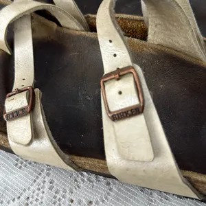 Birkenstock white leather straps slip on sandals sz 8 thumbnail 4