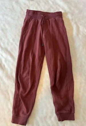 Lululemon Scuba Joggers thumbnail 1