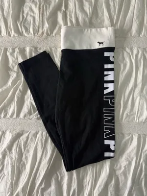 PINK Victoria's Secret Leggings thumbnail 2