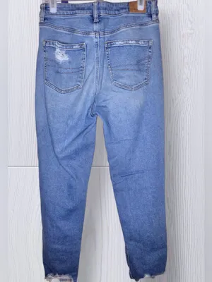 AMERICAN EAGLE High Rise Distressed Mom Jeans with Raw Frayed Hem thumbnail 4