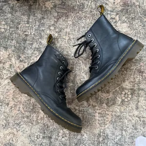 Dr. Martens Luana Black Leather Lace Up Combat Boots AW004 Women US 8 thumbnail 1