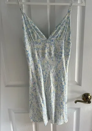 Floral dress White Size M thumbnail 1