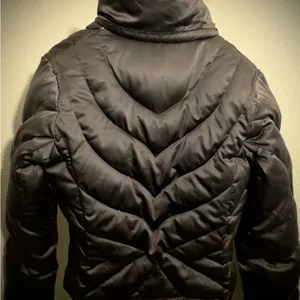 LEI Women's Dark Gray Puffer Jacket Black Size M thumbnail 3
