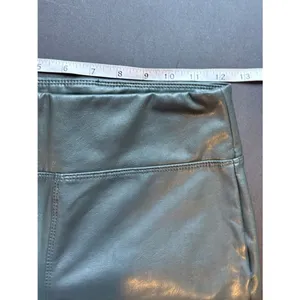 GB Gianni Bini Faux Leather Leggings in Deep Forest Green Size Small thumbnail 6