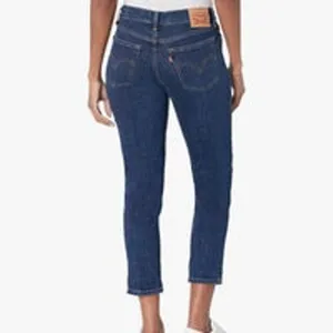 Levi's Women’s Mid Rise Boyfriend Denim Medium Wash Jeans‎ Size 31 thumbnail 2