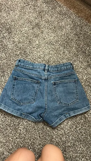 PacSun Mom Short thumbnail 2