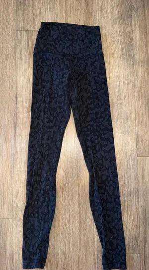 Lululemon Align Leggings thumbnail 1