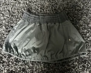Lululemon Skirt thumbnail 1