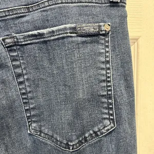 7 For All Mankind Kick‎ Flare Jeans Womens 32 Ripped Knee Bootcut Denim thumbnail 7