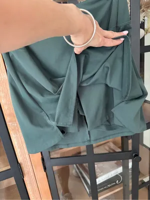 Old Navy Powersoft tennis skirt skort mini active Cavernous forest green shorts thumbnail 5