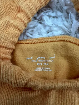 UO Cutout Top thumbnail 4