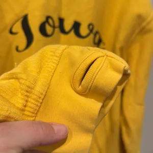 Iowa Hawkeyes Pressbox Yellow Microrib Inside Out Sweatshirt Size XL thumbnail 3