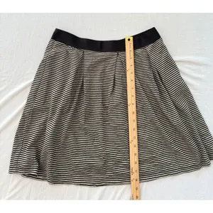 Max Studio Womens Striped Pleated Mini Skirt Black Beige Elastic Waist 4705A14A thumbnail 3