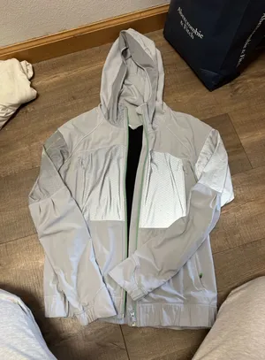Lululemon Jacket thumbnail 1
