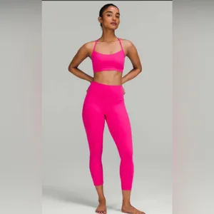 NWT Lululemon Align High Rise Crop 21” Sonic Pink Size 8 thumbnail 4