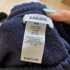 Garage Navy Blue Patch Sweatpants thumbnail 4