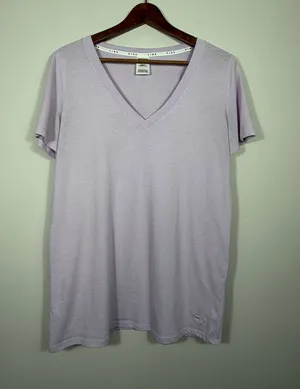 Victoria’s Secret PINK Lavender V-Neck Sleep Tee Shirt Dog Logo Medium thumbnail 1